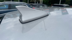 Hyundai IONIQ 1.6 GDi Hybrid Premium 5dr DCT Hybrid Hatchback